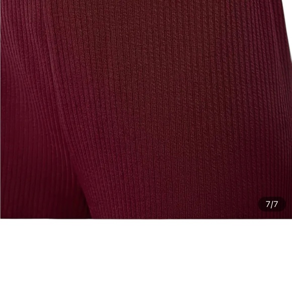 Burgundy Wine Color 2 Piece Stretch Knit Pants Outfit M-L - Picture 3 of 6